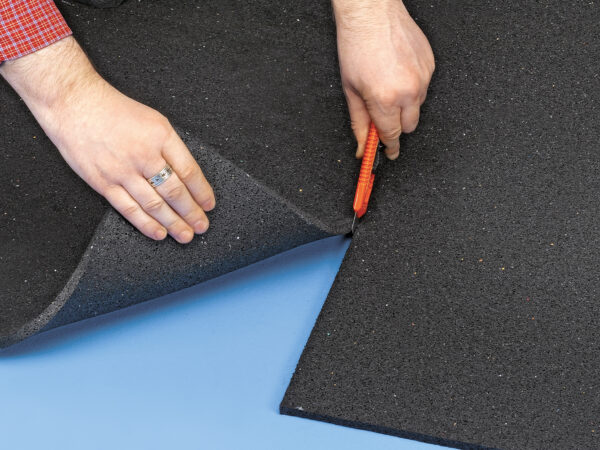 8mm Multipurpose Utility Mat (60cm x 60cm) - Image 3