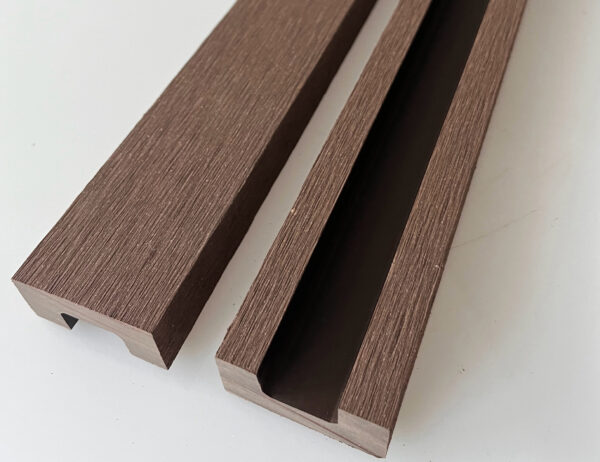 Adaptor for Existing Concrete Posts Brown 1800mm pk2